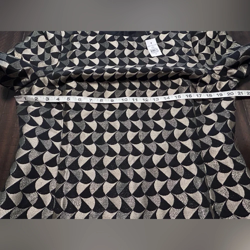 Ann Taylor Classic Geo Jacquard Flare Dress Black/Gold  Size 14 - Picture 7 of 15